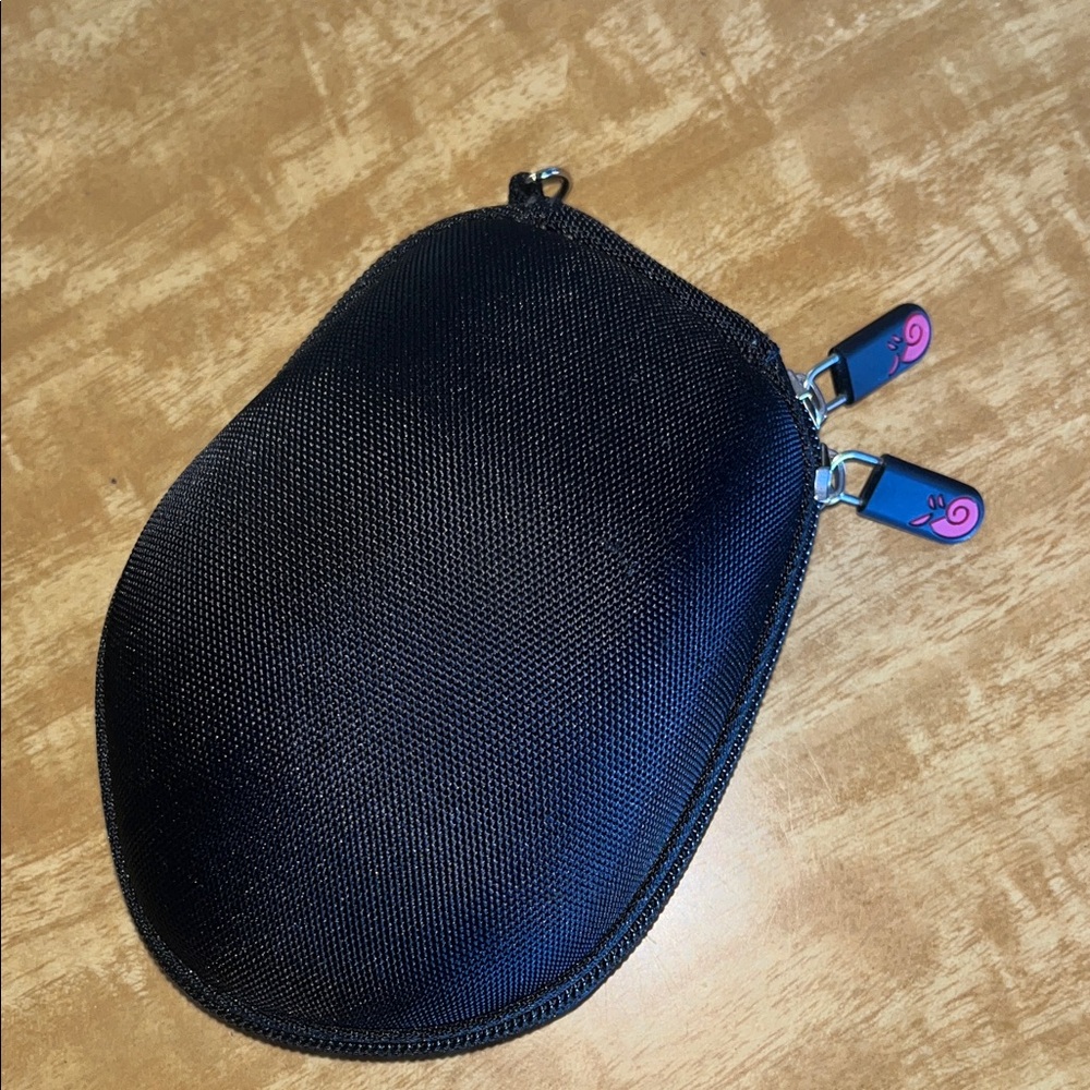 HermitShell Small Electronics/ Black Hard surface storage container